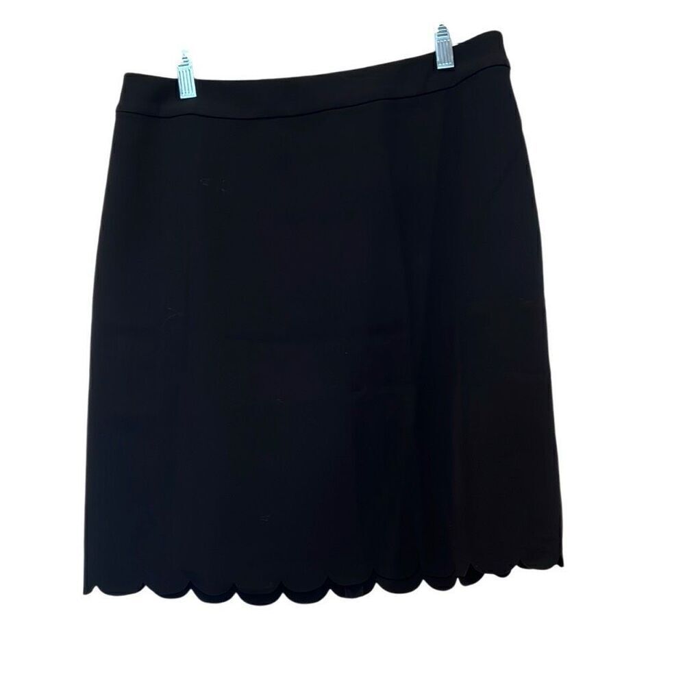 Maison Jules Black Scalloped hem Straight Skirt Sz.8 NWT